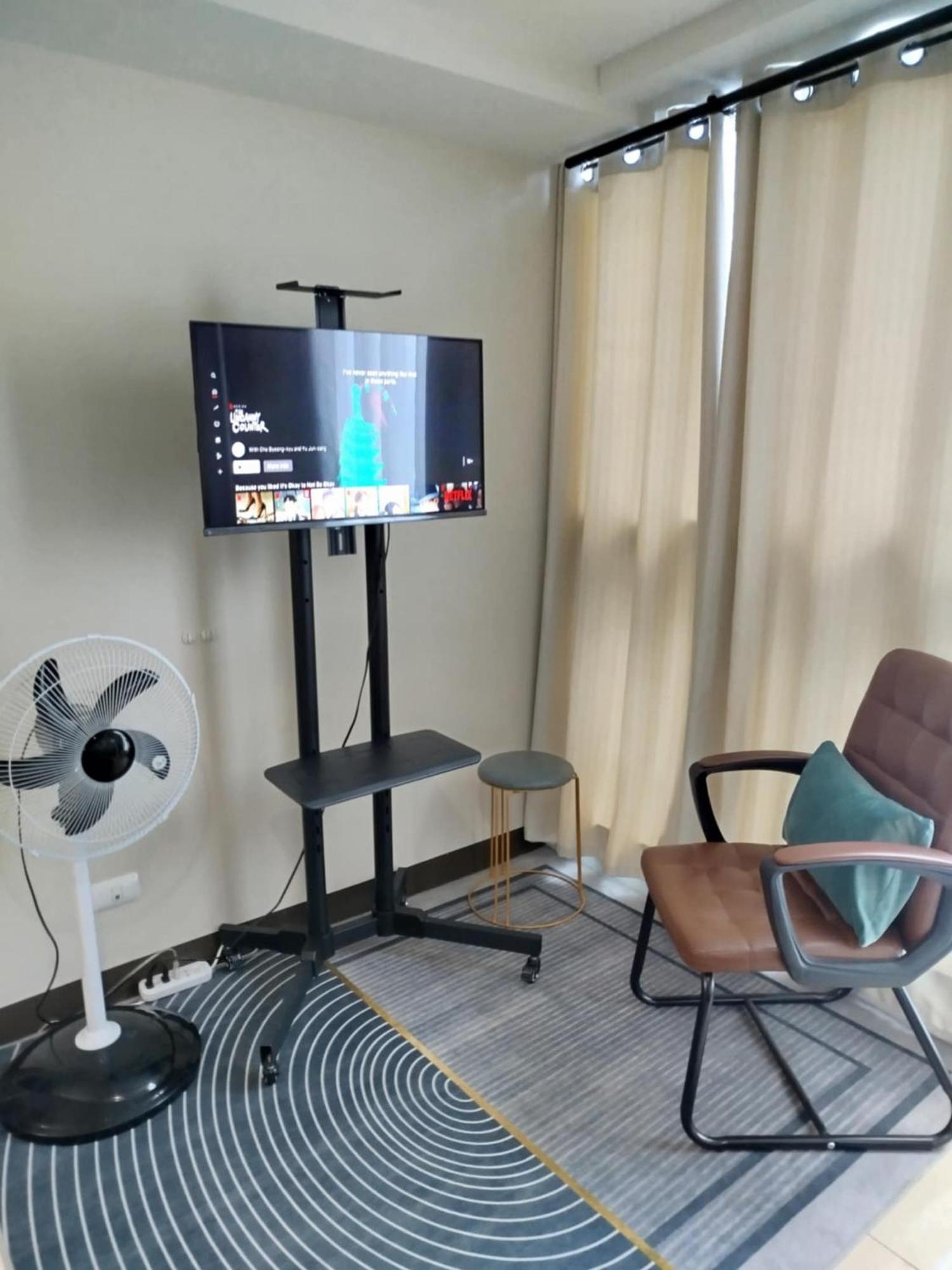 Cozy 1Br Uptown Parksuites Tower1 Bgc Манила Экстерьер фото